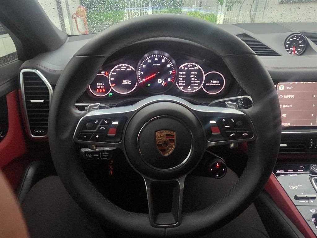 Porsche Cayenne - Vista 12