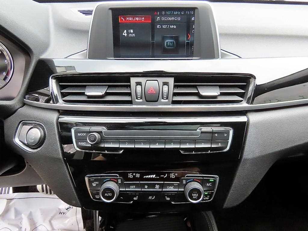 BMW X1 - Vista 12