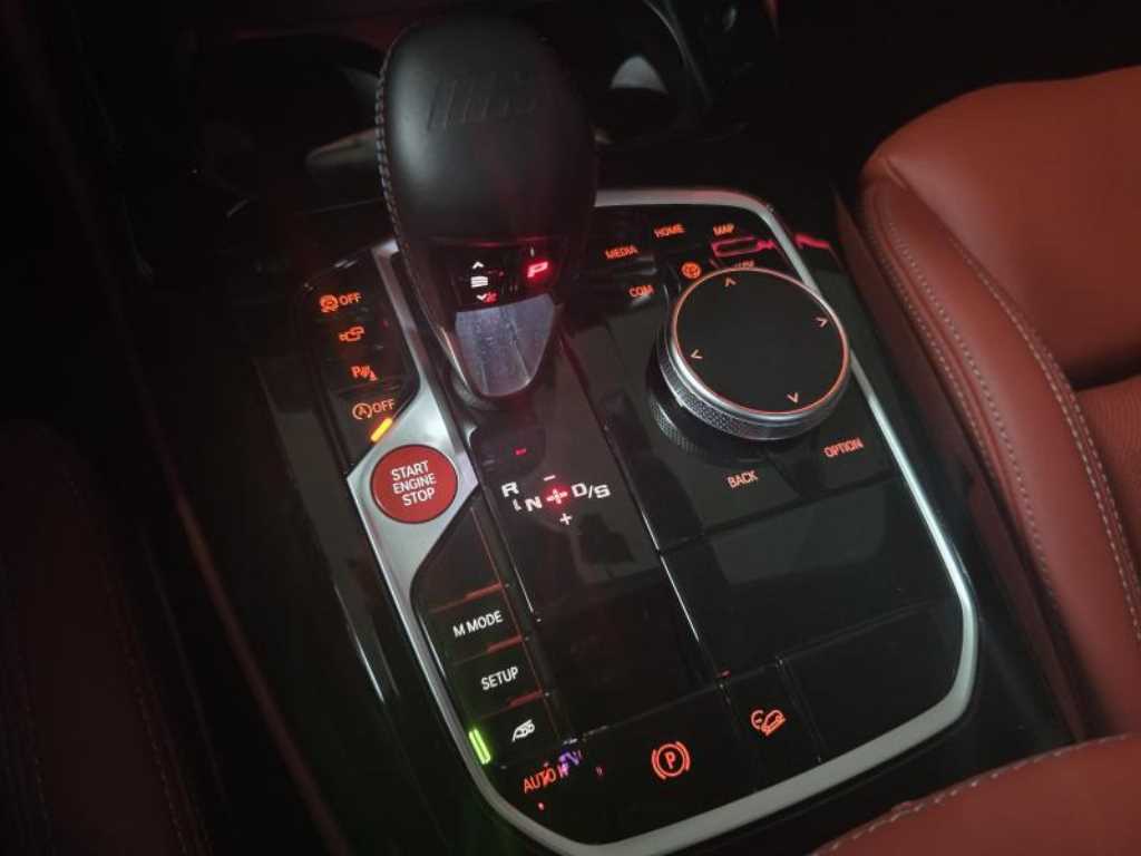 BMW X4M - Vista 12