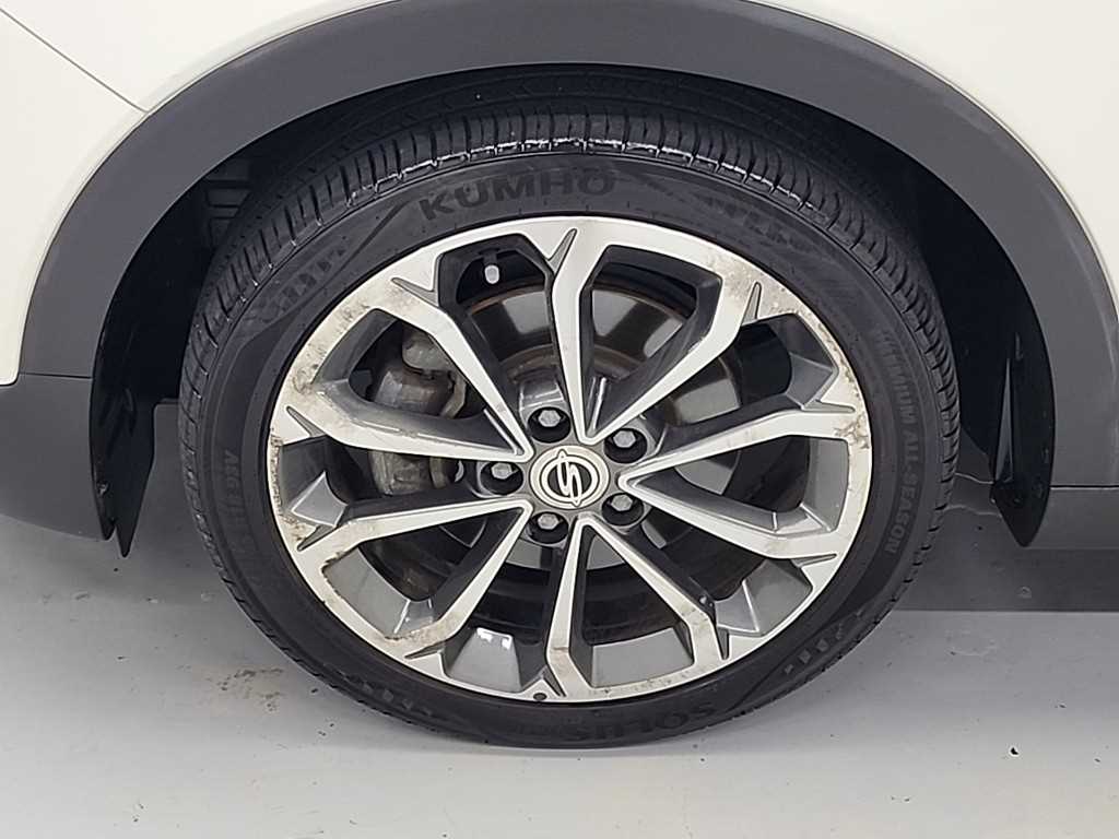 Ssangyong Tivoli 2017 Blanco - Importación desde Corea - HF Imports Iquique - Foto 19