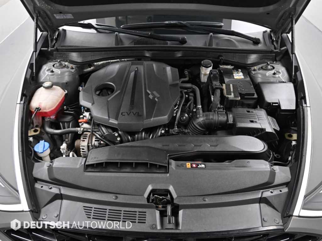 HYUNDAI Sonata - Vista 6