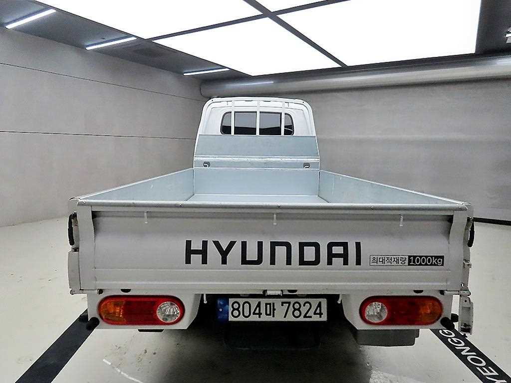 Small Truck Cargo (small) - Vista 3