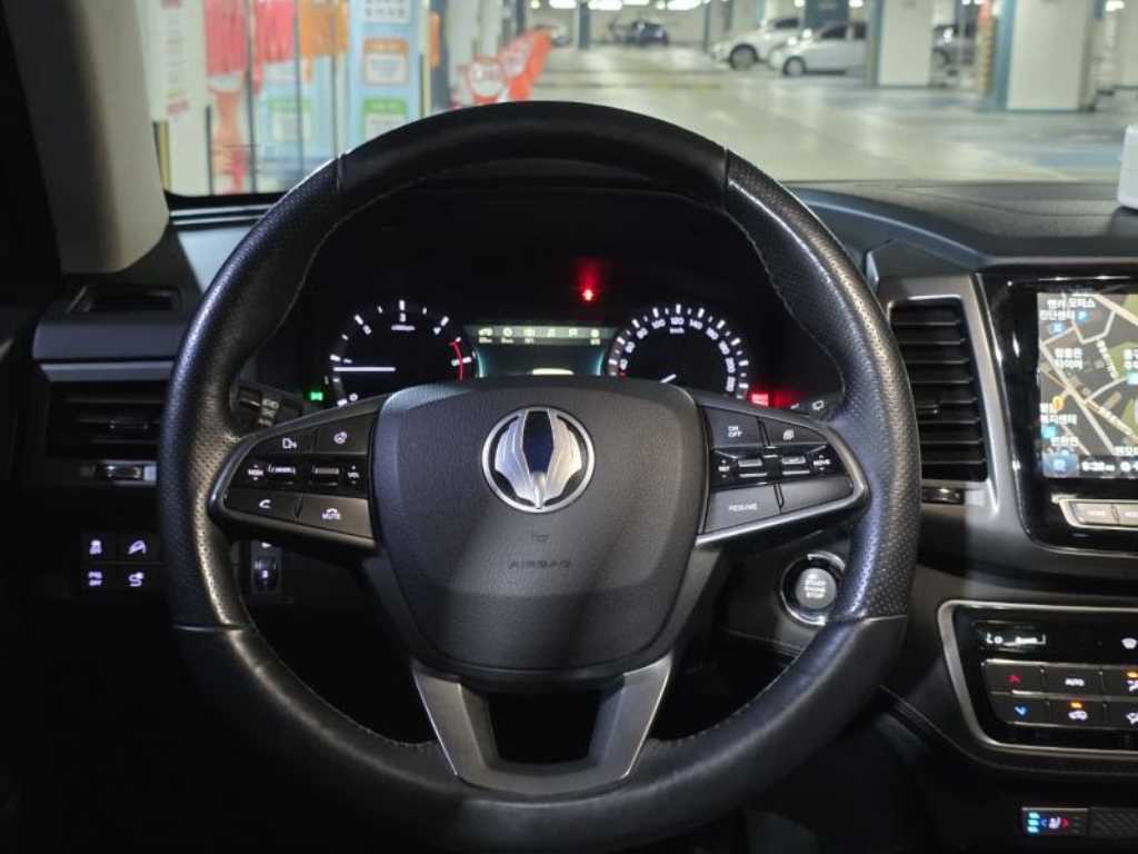 Ssangyong Rexton - Vista 11