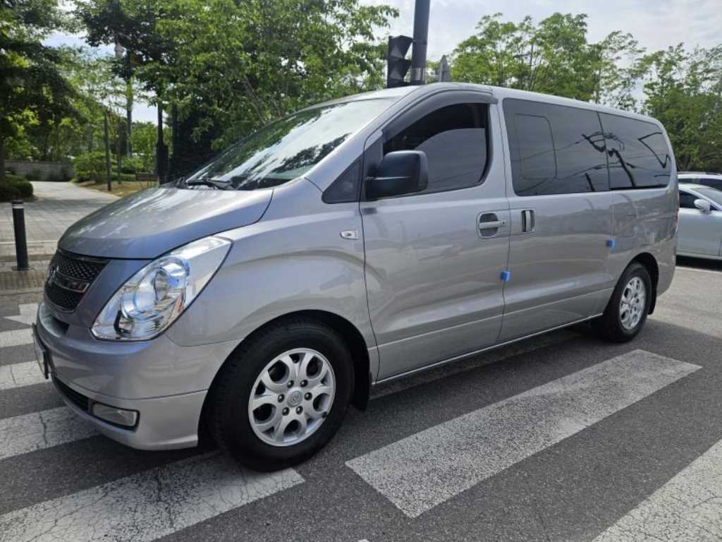HYUNDAI Starex 2014 Gris - Importación desde Corea - HF Imports Iquique - Foto 1