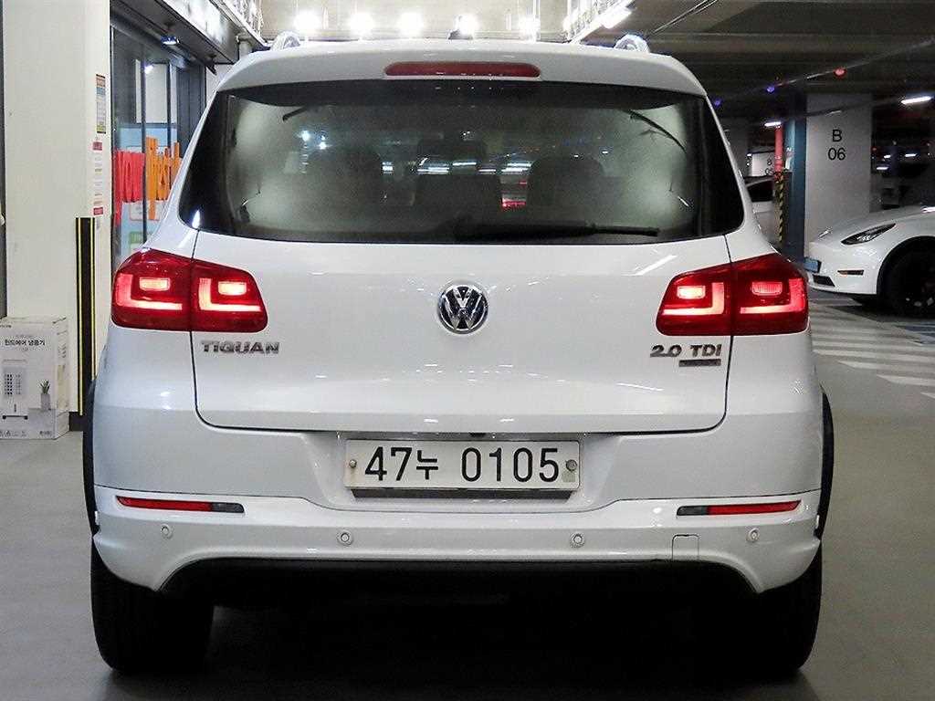 Volkswagen Tiguan - Vista 5