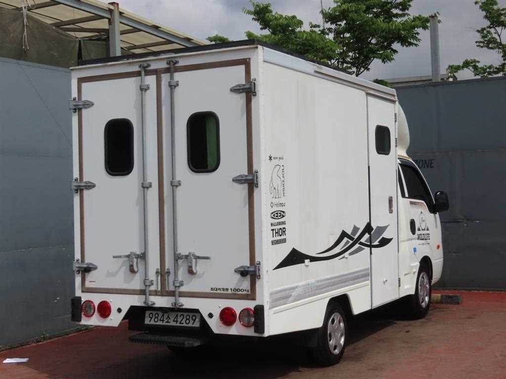 Small Truck (Wan)Camping car - Vista 3