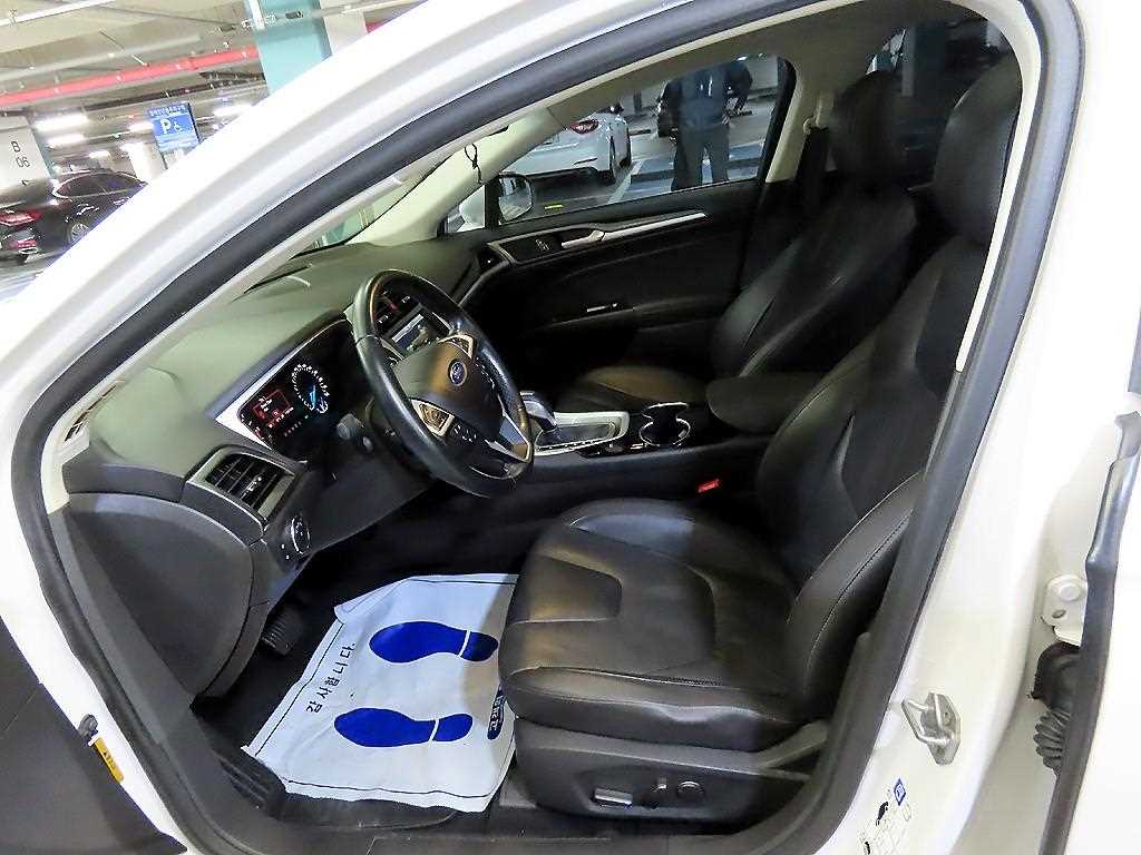 Ford Mondeo - Vista 6