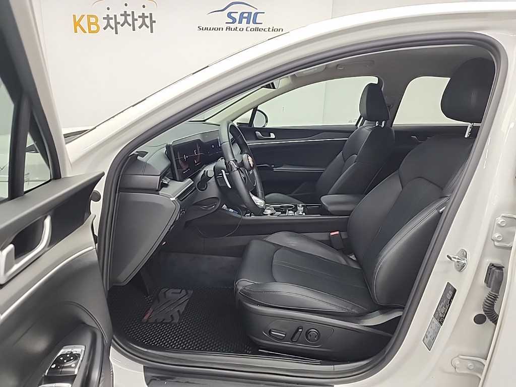 KIA K5 - Vista 11