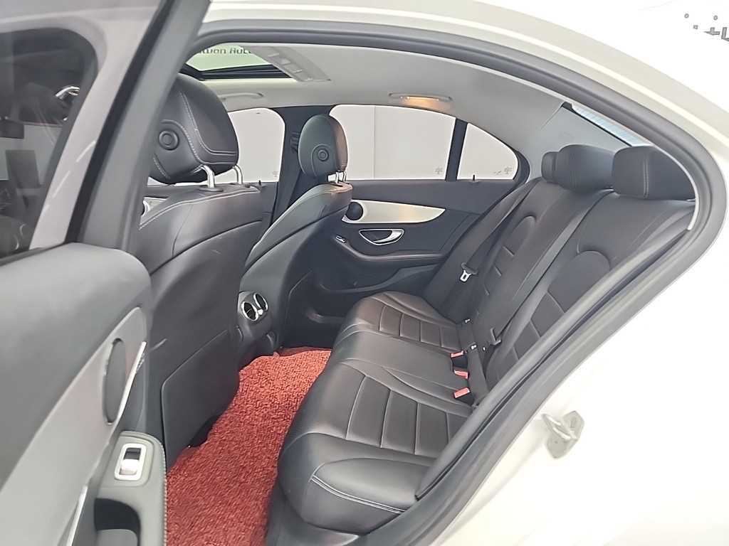 Mercedes Benz C Class 2016 Blanco - Importación desde Corea - HF Imports Iquique - Foto 13