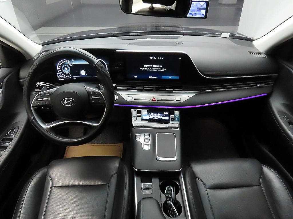 HYUNDAI Grandeur - Vista 8