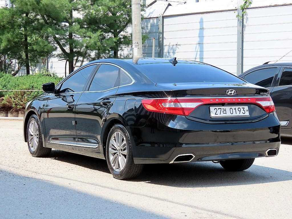 HYUNDAI Grandeur - Vista 3