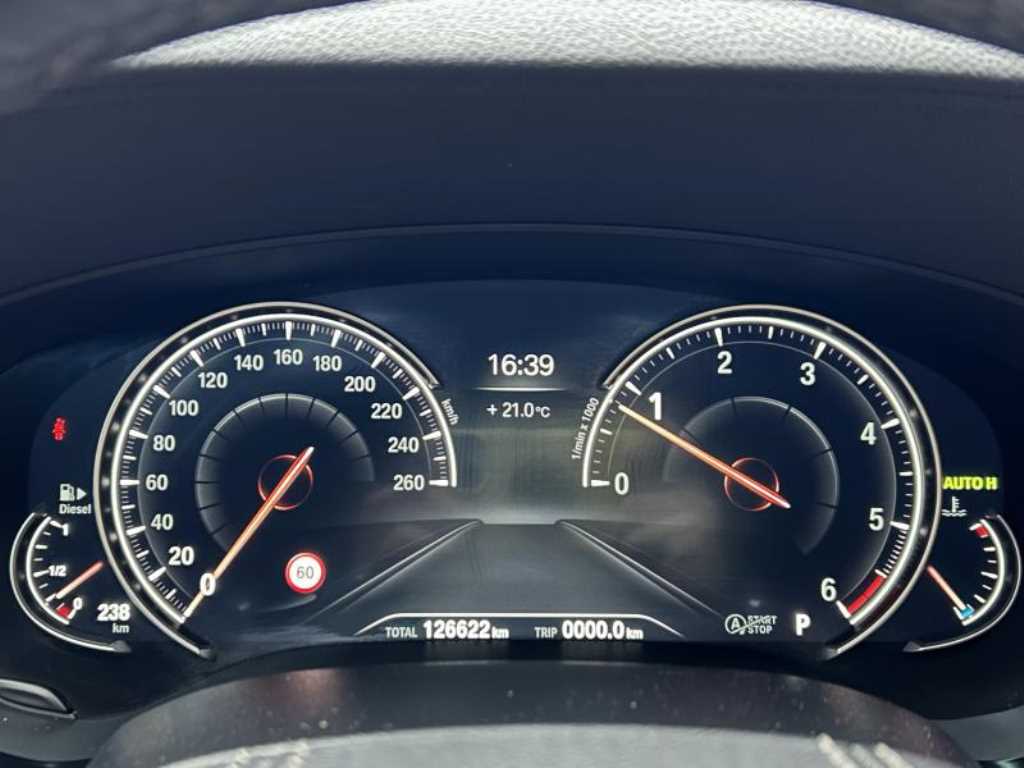 BMW 5 Series 2018 Gris - Importación desde Corea - HF Imports Iquique - Foto 18