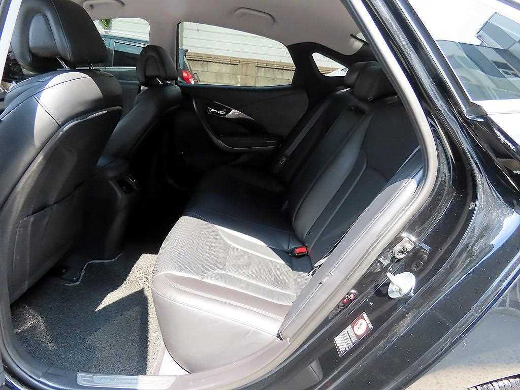 HYUNDAI Grandeur - Vista 6