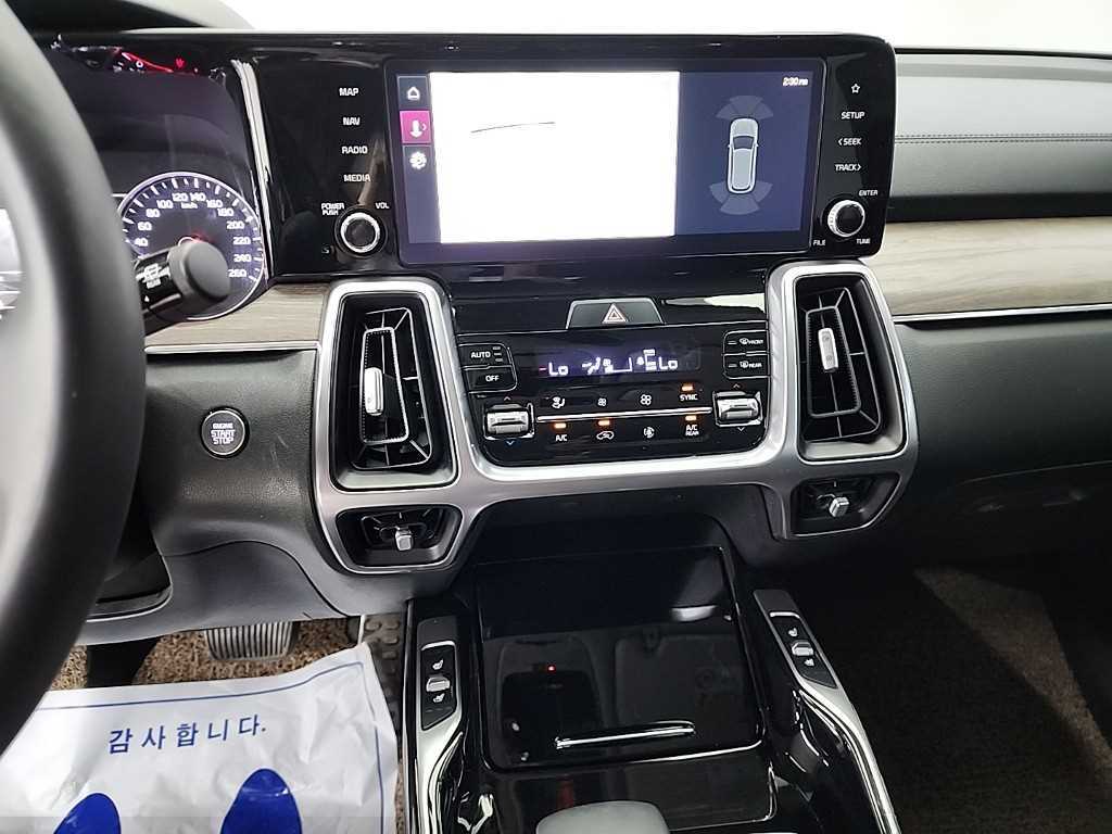KIA Sorento - Vista 10