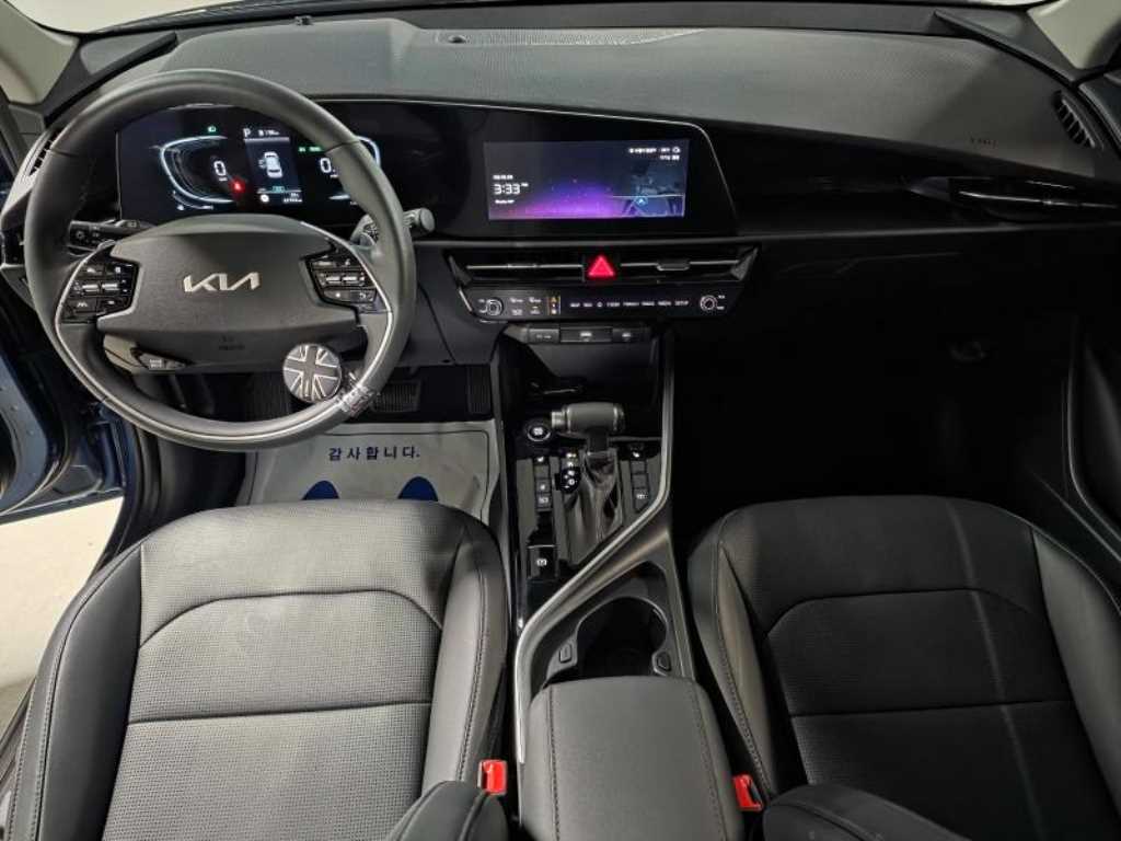 KIA Niro - Vista 10