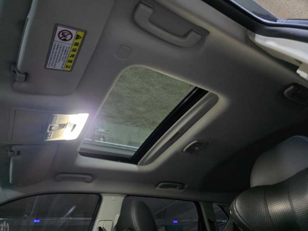 Ssangyong Rexton - Vista 12