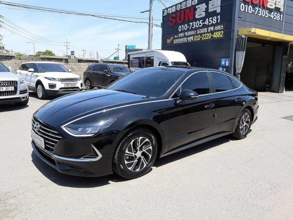 HYUNDAI Sonata - Vista 2