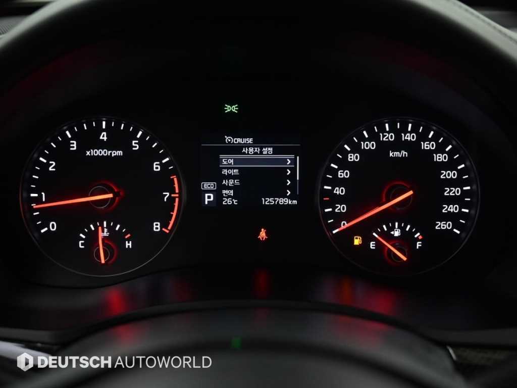 KIA K7 - Vista 8
