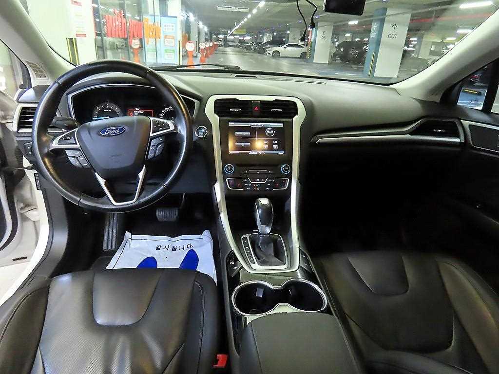 Ford Mondeo - Vista 10