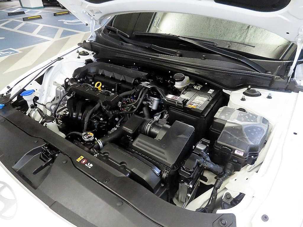 HYUNDAI Avante 2025 Blanco - Importación desde Corea - HF Imports Iquique - Foto 19