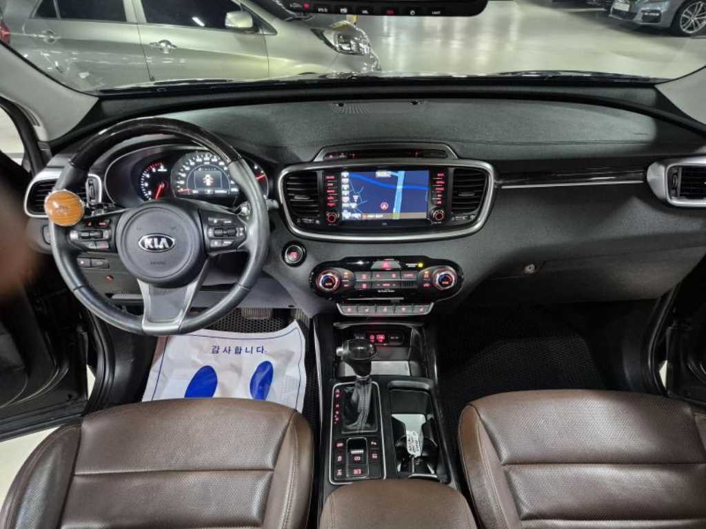 KIA Sorento - Vista 5