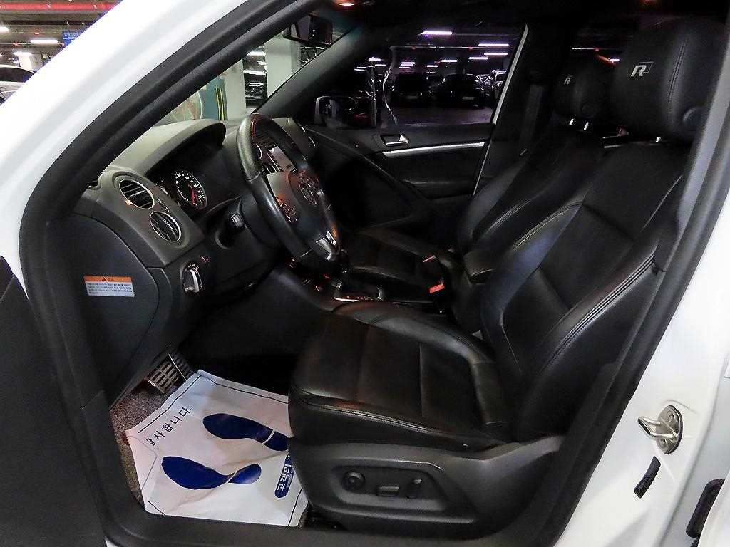 Volkswagen Tiguan - Vista 6