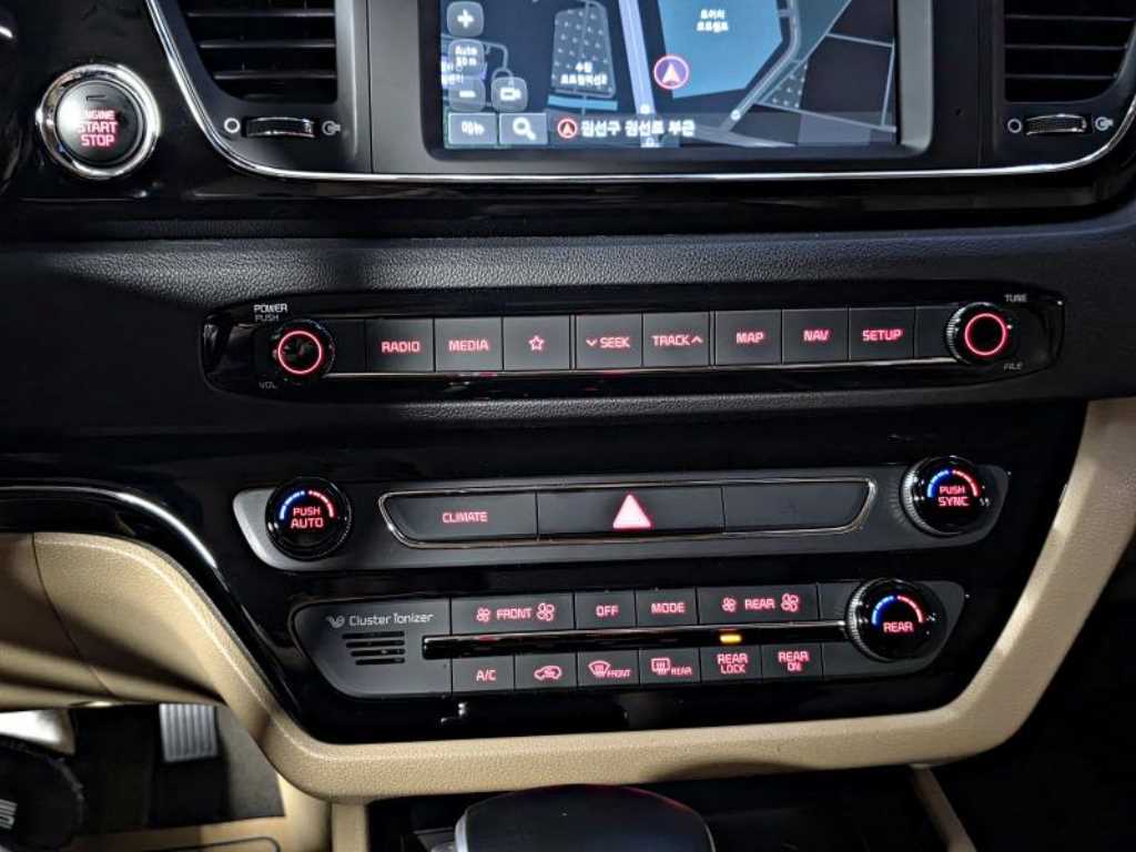 KIA Carnival 2020 Negro - Importación desde Corea - HF Imports Iquique - Foto 17