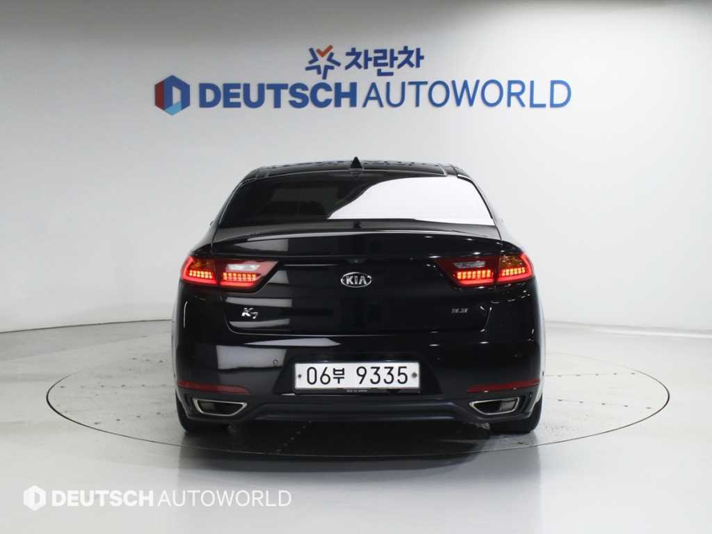 KIA K7 - Vista 4