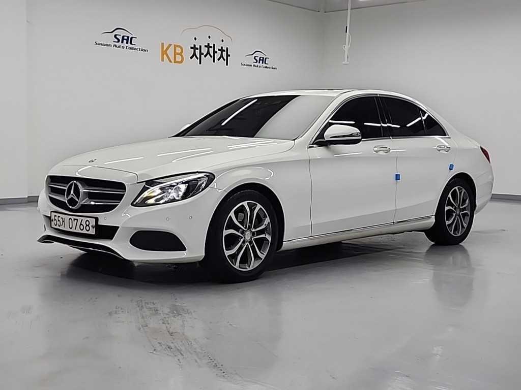 Mercedes Benz C Class - Vista 2