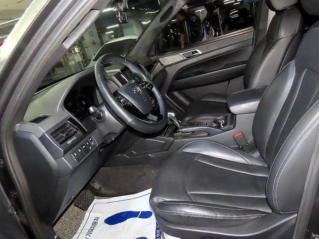 Ssangyong Rexton - Vista 6