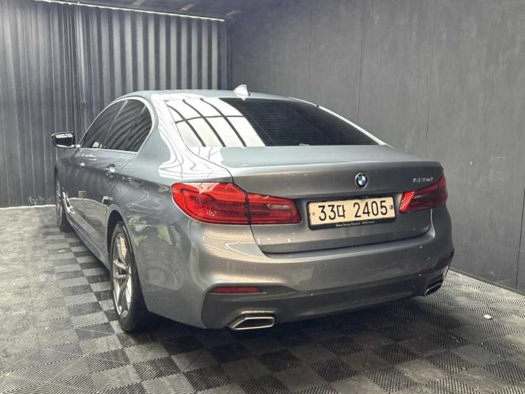 BMW 5 Series - Vista 3
