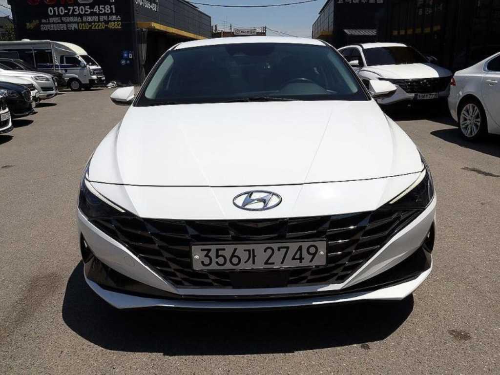 HYUNDAI Avante 2021 Blanco - Importación desde Corea - HF Imports Iquique - Foto 1