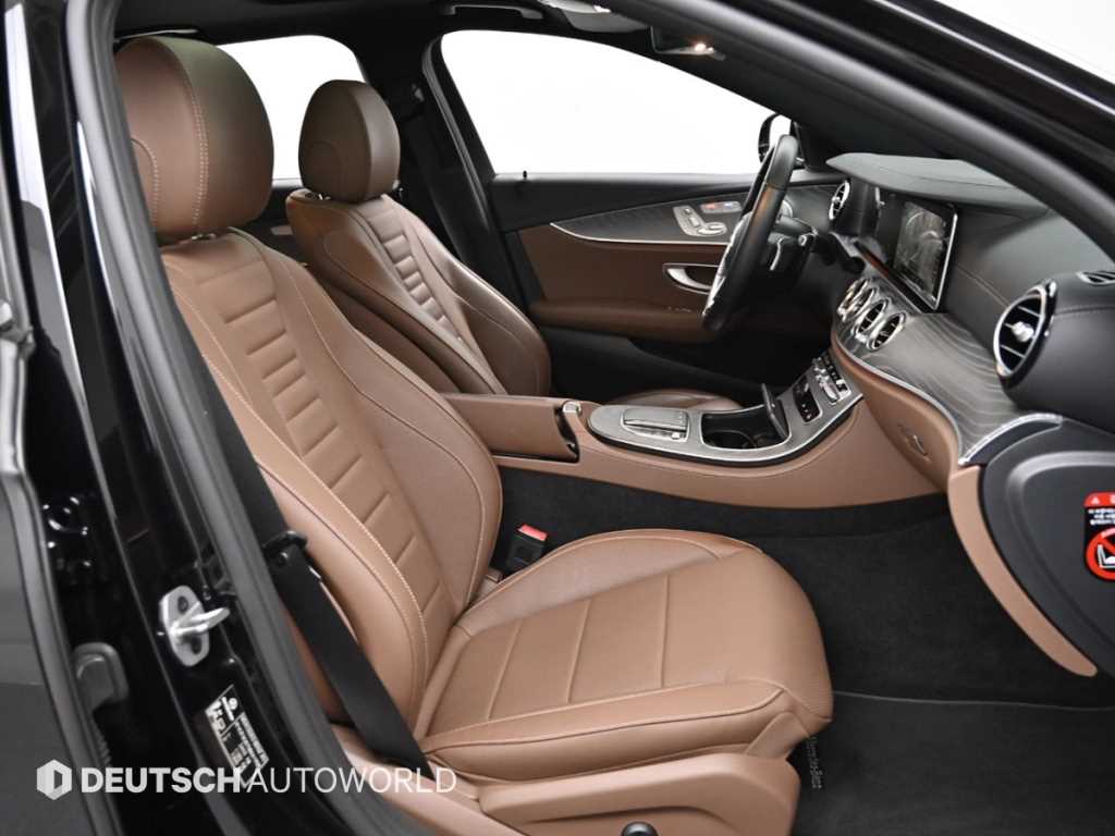 Mercedes Benz E class - Vista 10