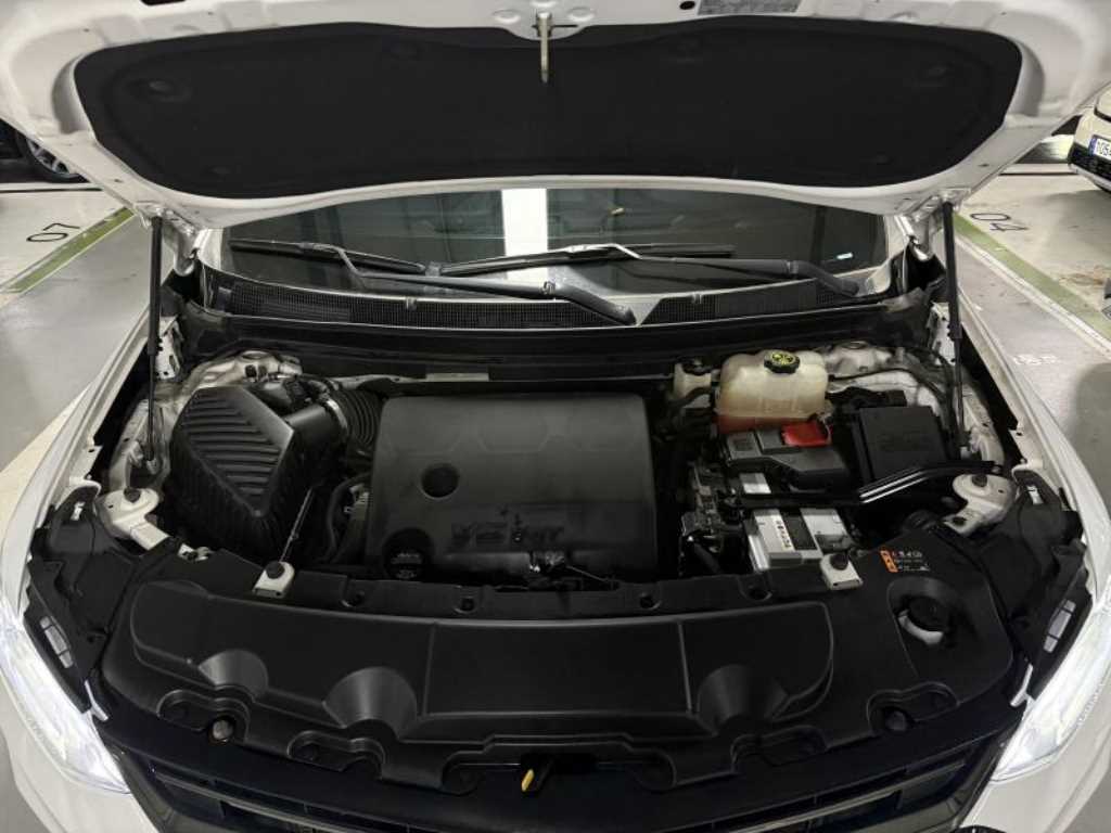 Chevrolet Travers - Vista 6