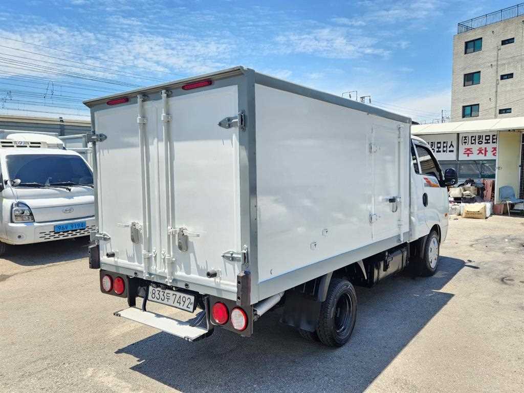 Small Truck Freezer Box(Low Deck) - Vista 5