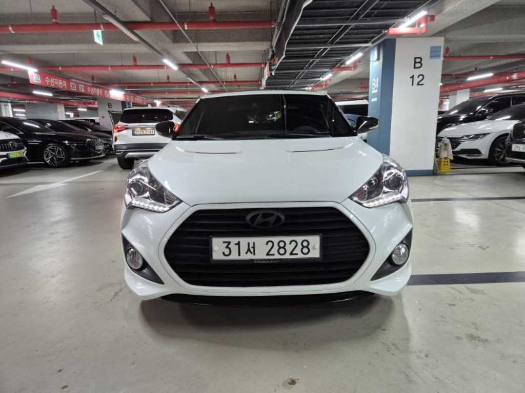 HYUNDAI Veloster - Vista 2