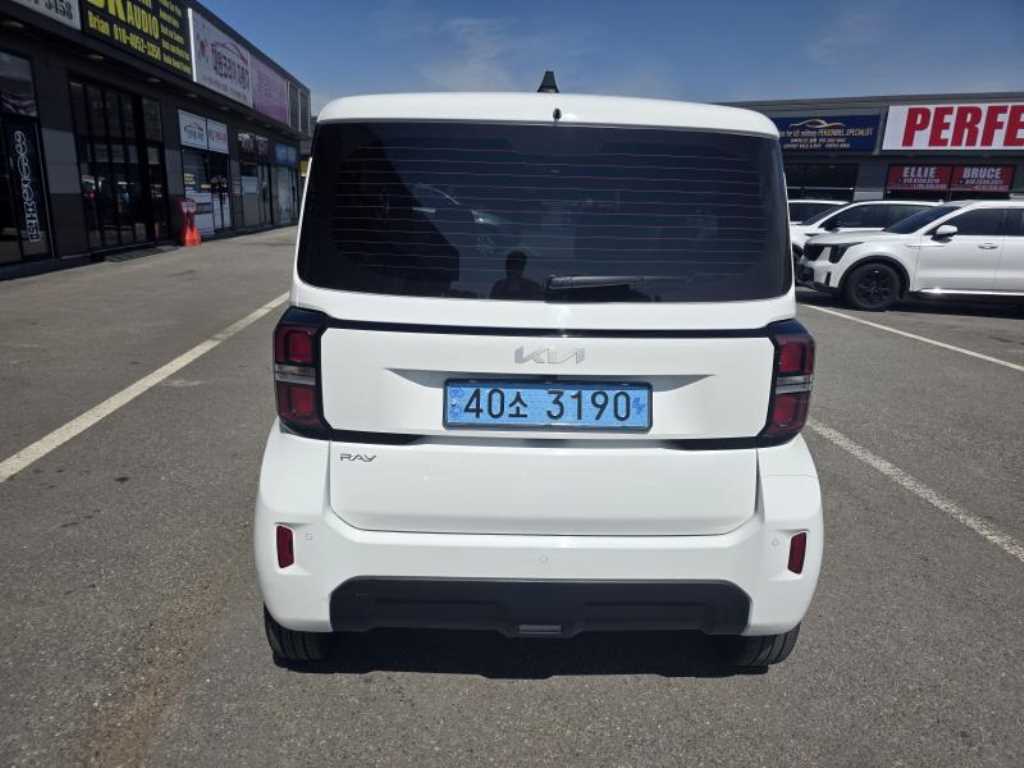 KIA Ray - Vista 5