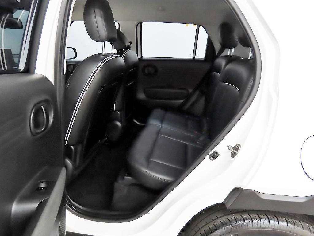 HYUNDAI Casper - Vista 6