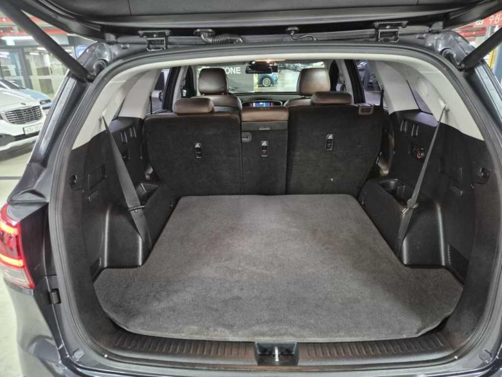KIA Sorento - Vista 9