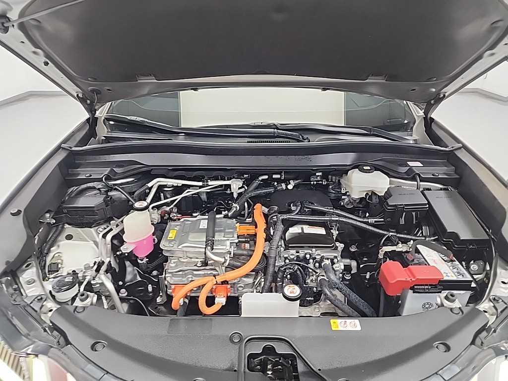 Lexus UX - Vista 5