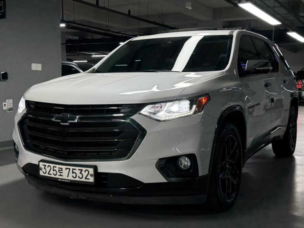 Chevrolet Travers - Vista 4