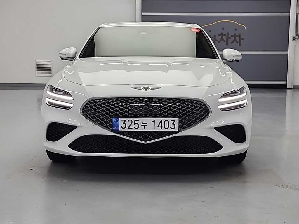 Genesis G70 - Vista 2