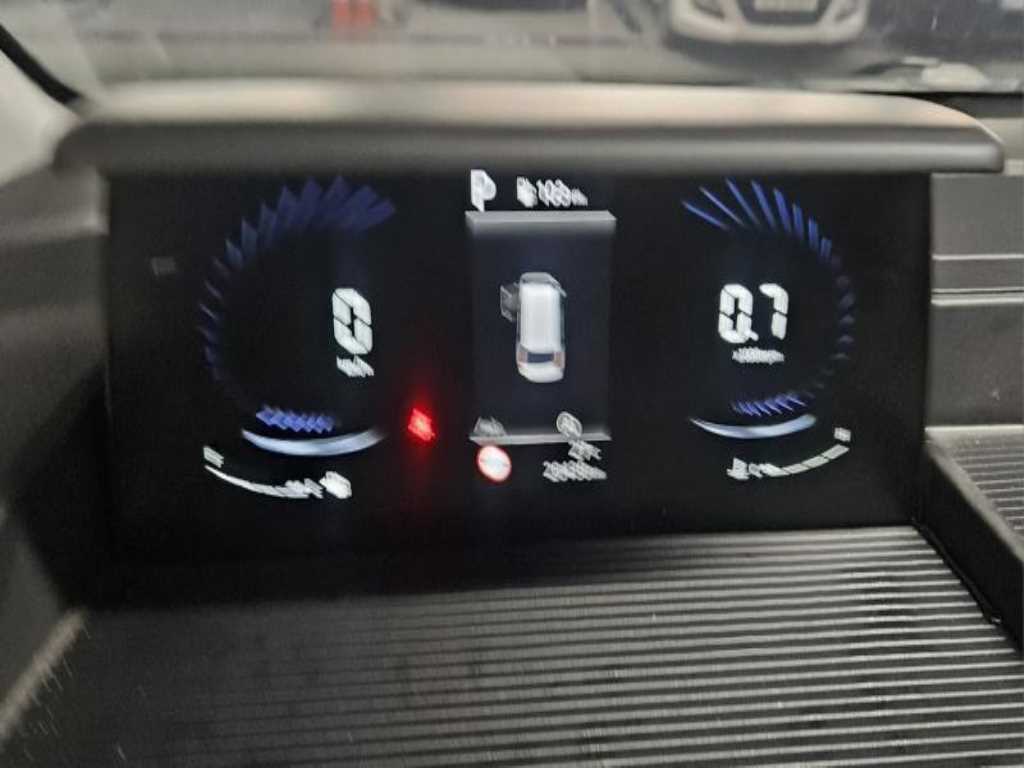 HYUNDAI Staria - Vista 8