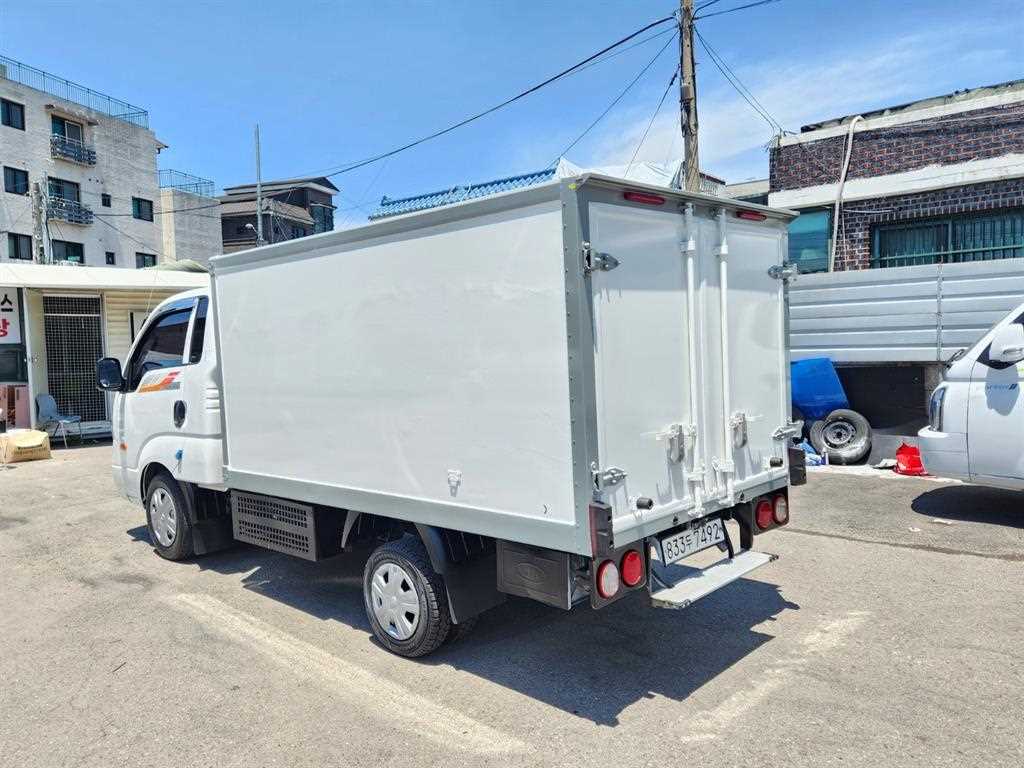 Small Truck Freezer Box(Low Deck) - Vista 7