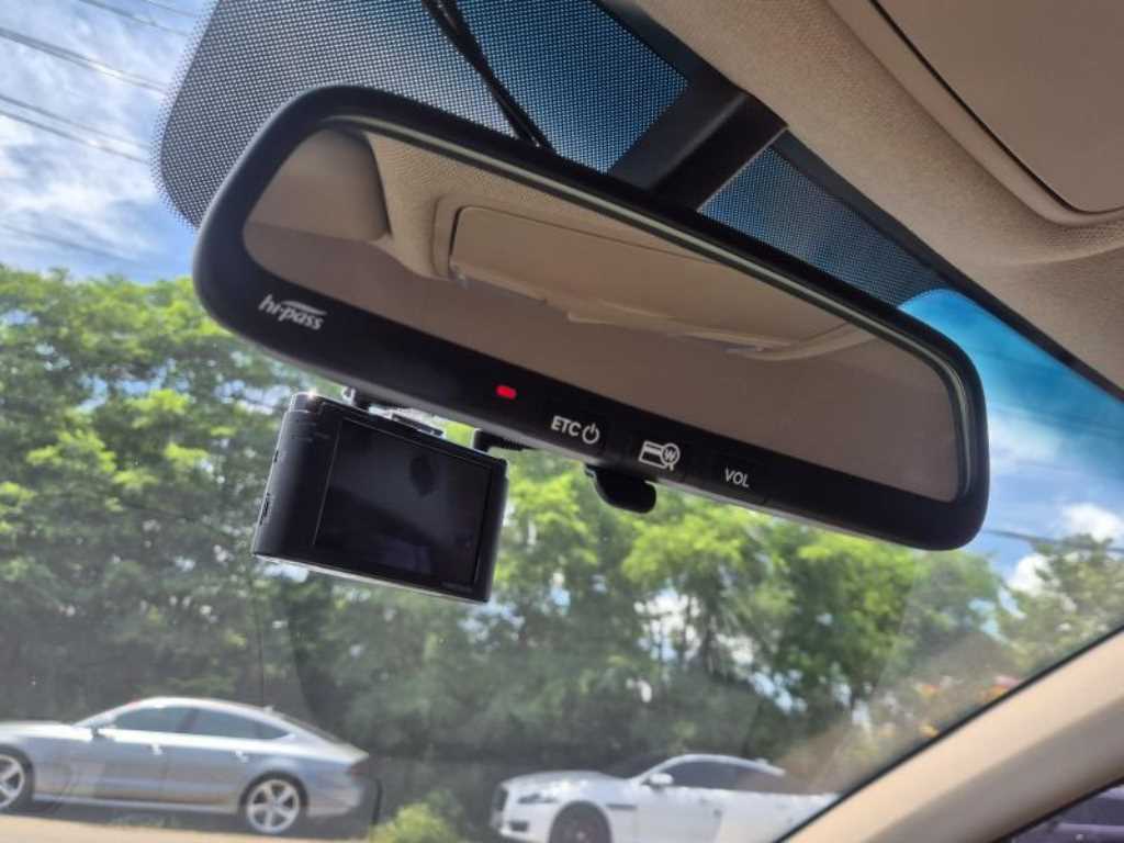 HYUNDAI Kona - Vista 11