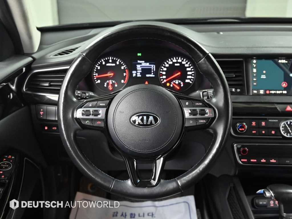 KIA K7 2017 Negro - Importación desde Corea - HF Imports Iquique - Foto 13