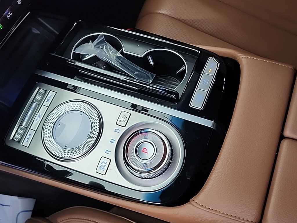 Genesis G80 - Vista 8