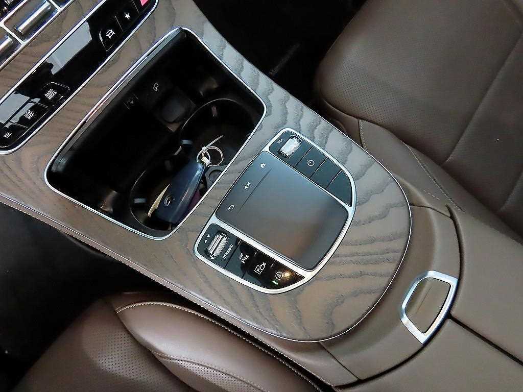 Mercedes Benz E class 2022 Azul - Importación desde Corea - HF Imports Iquique - Foto 13