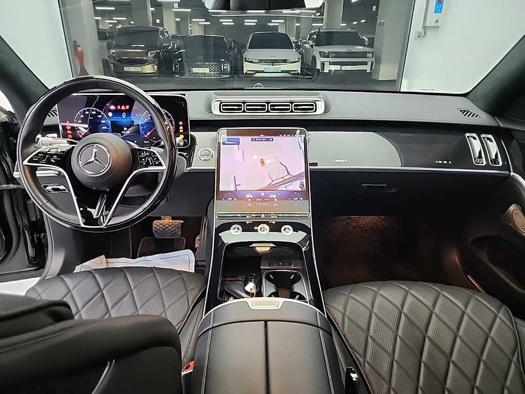 Mercedes Benz S Class - Vista 7