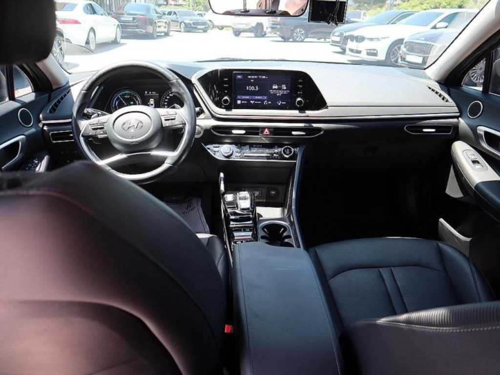 HYUNDAI Sonata - Vista 5